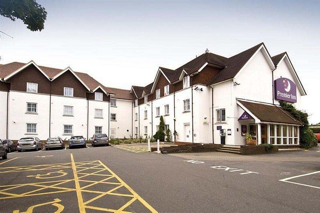 Premier Inn Horsham Exterior photo